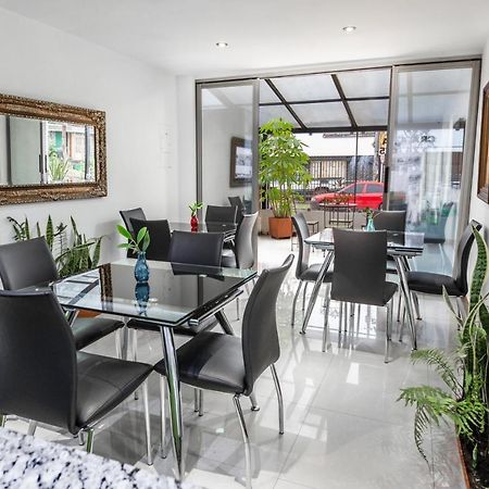 Hotel Casa Quinta Embajada Bogota Ngoại thất bức ảnh