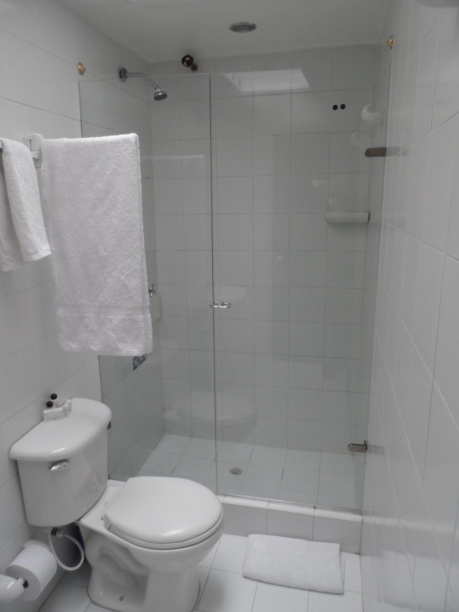 Hotel Casa Quinta Embajada Bogota Ngoại thất bức ảnh