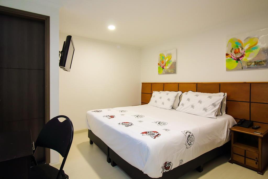 Hotel Casa Quinta Embajada Bogota Ngoại thất bức ảnh