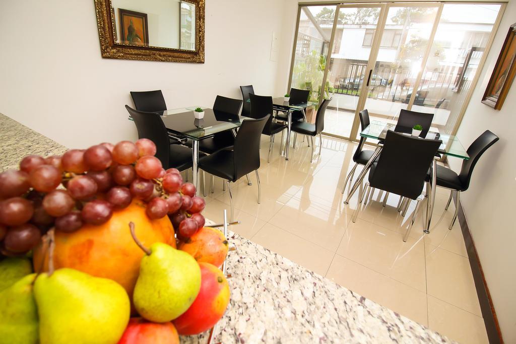 Hotel Casa Quinta Embajada Bogota Ngoại thất bức ảnh
